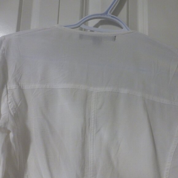 LE CHATEAU white moto style long sleeve top - Picture 9 of 10